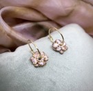 NYHET: BLOMSTERNATT ØRERINGER DYPPET I GULL thumbnail